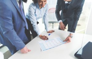 Cómo hacer el calendario laboral de una empresa